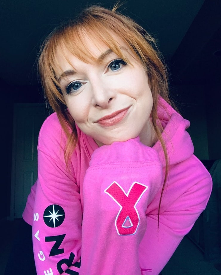 Lisa Foiles