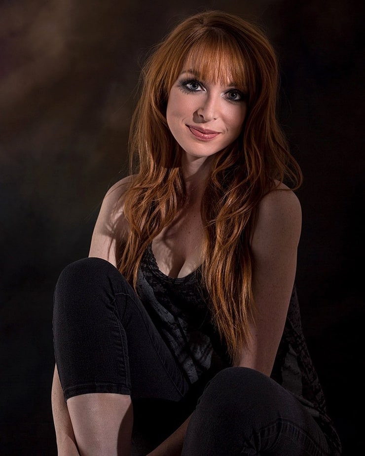 Lisa Foiles