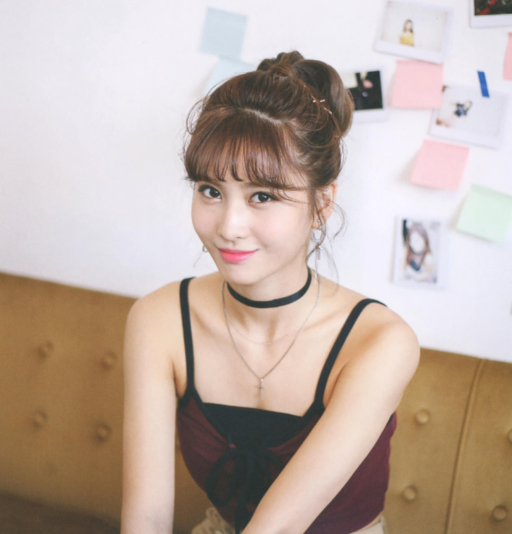 Hirai Momo