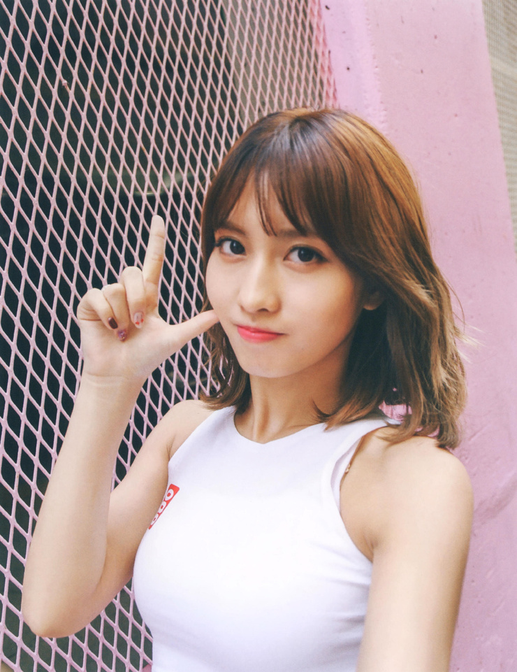 Hirai Momo