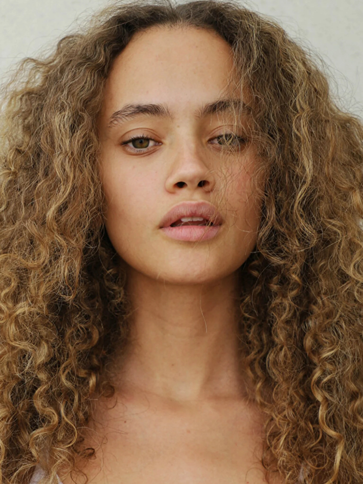 Alejandra Polanco Alejandra Polanco