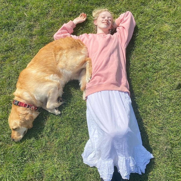 Amybeth McNulty