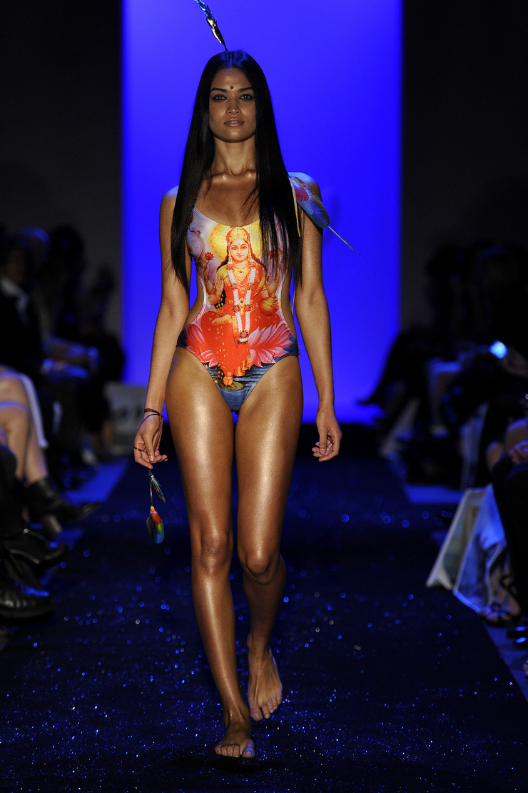 Shanina Shaik Shanina Shaik