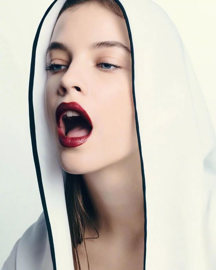 Barbara Palvin Barbara Palvin