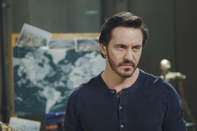 Charles Mesure