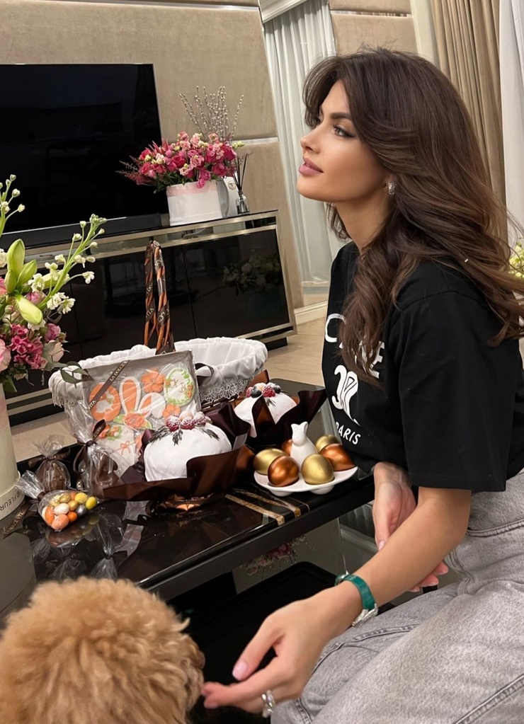 Alena Khovrina Alena Khovrina