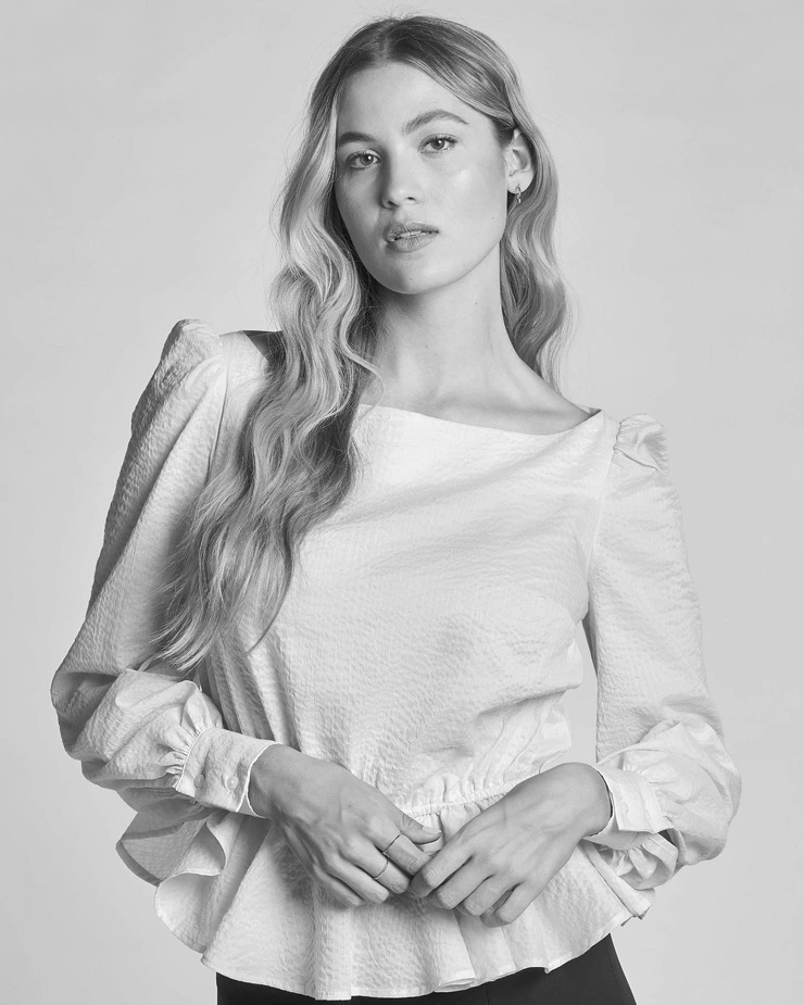Megan Moore (I)