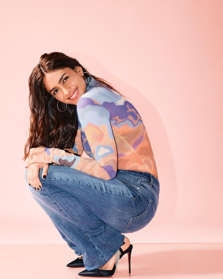Mrunal Thakur