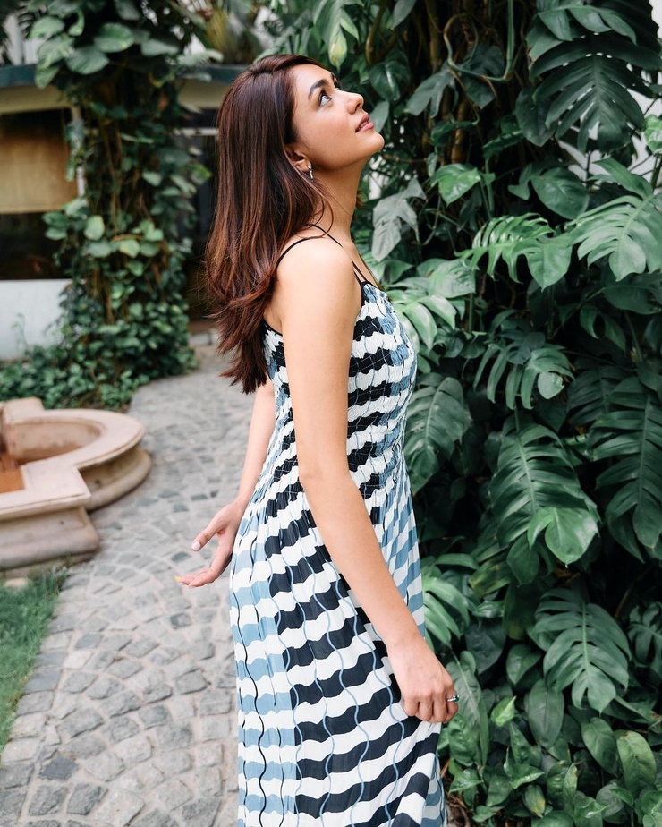 Mrunal Thakur