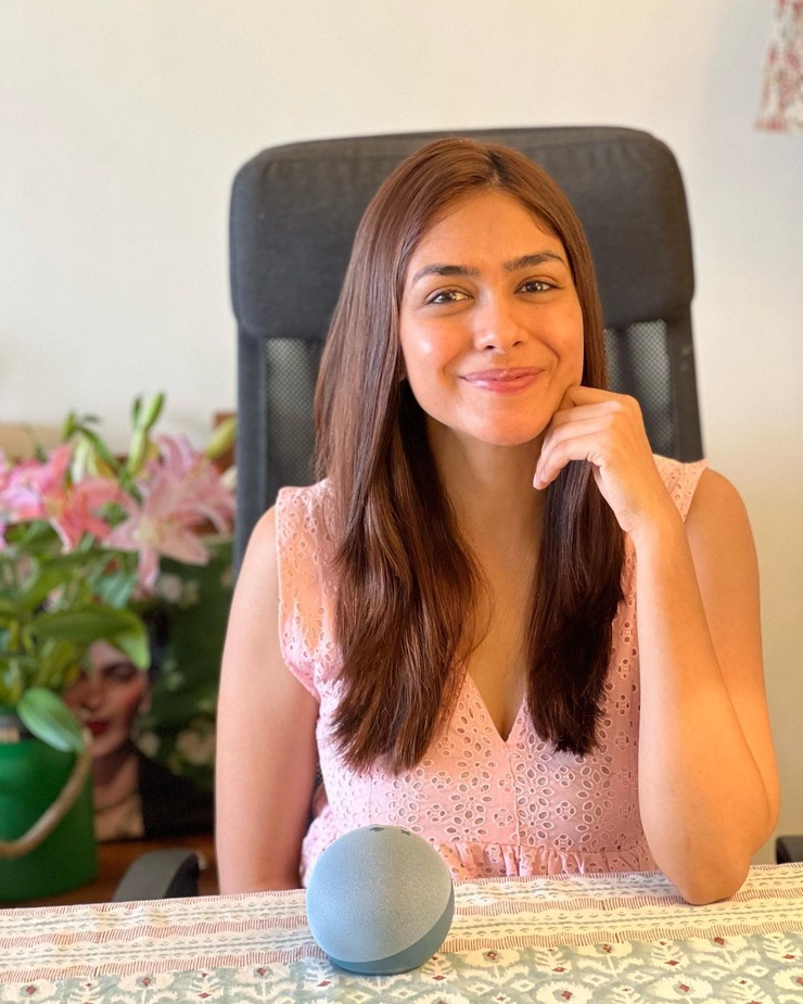Mrunal Thakur