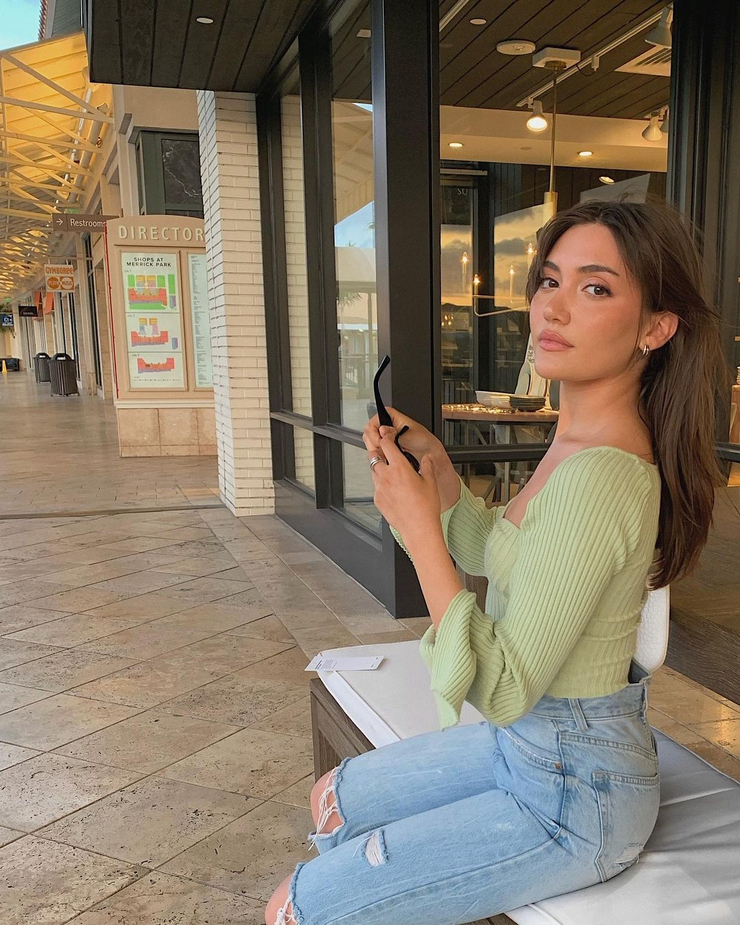 Daniela Nieves