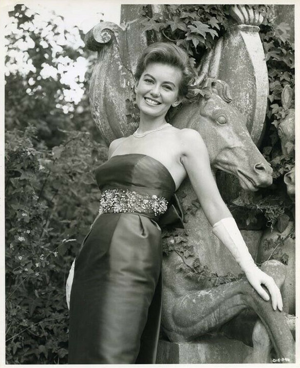 Janette Scott