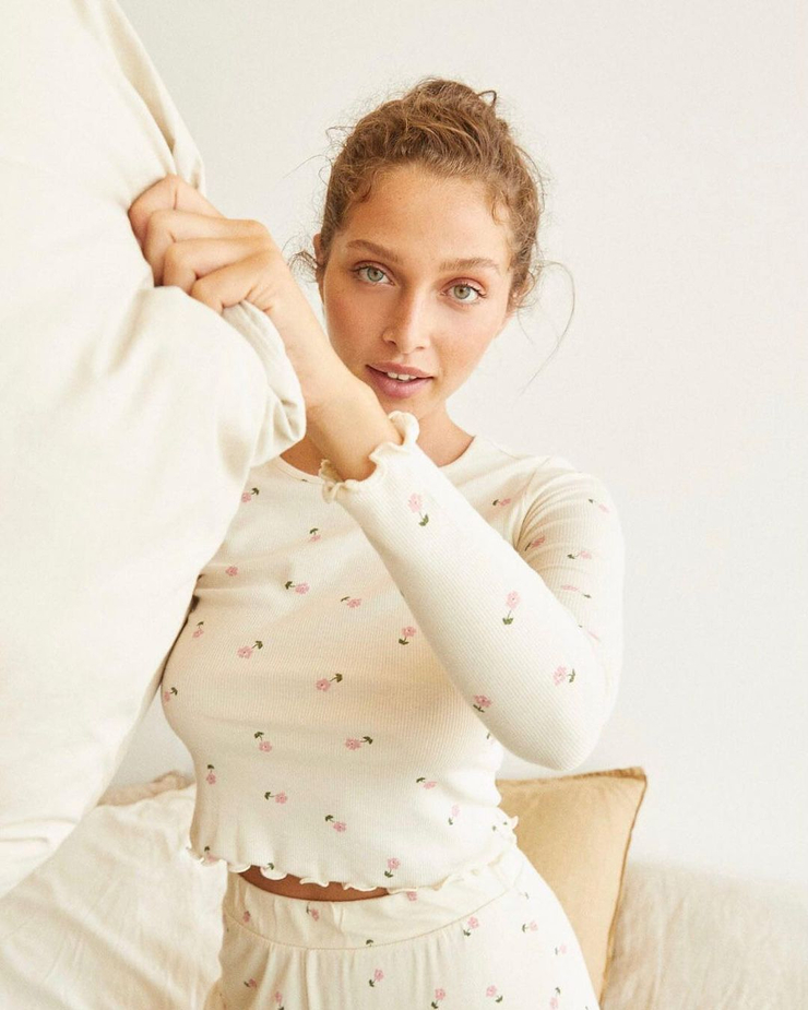 Talia Wallis