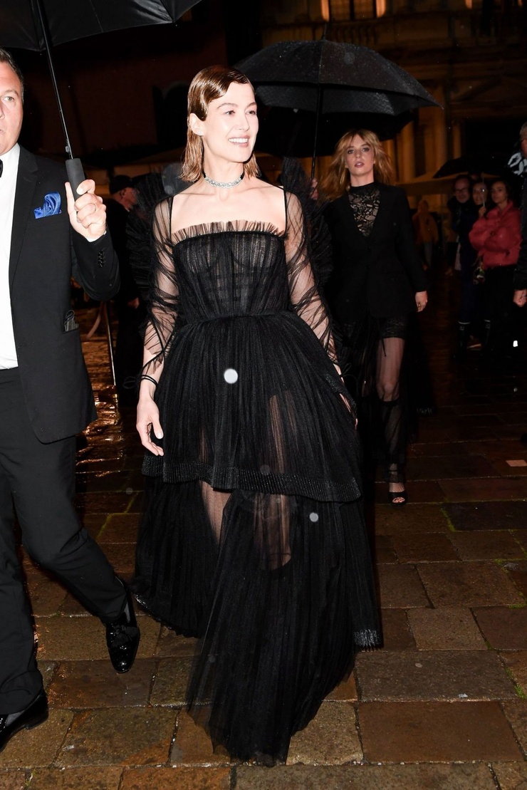 Rosamund Pike