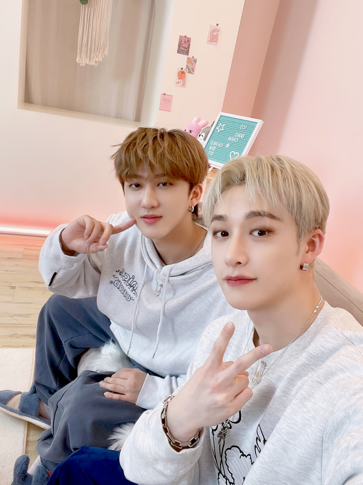 Stray Kids