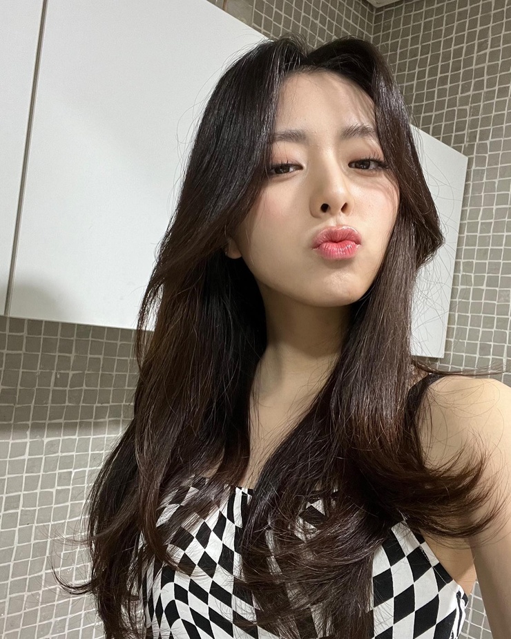 Shin Yuna