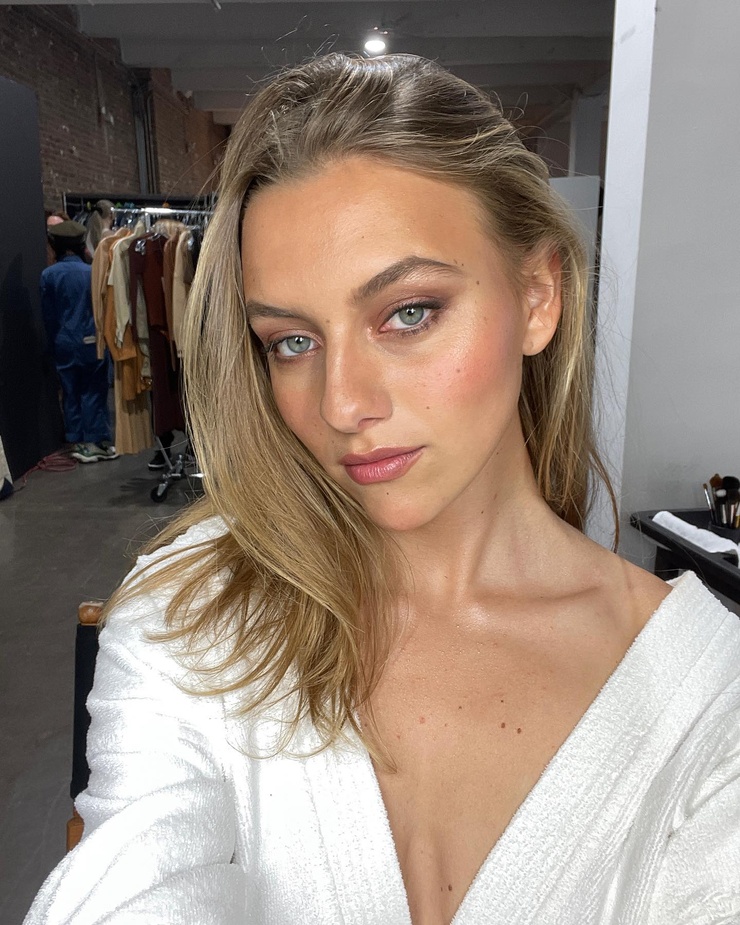 Ella Kernkamp Ella Kernkamp