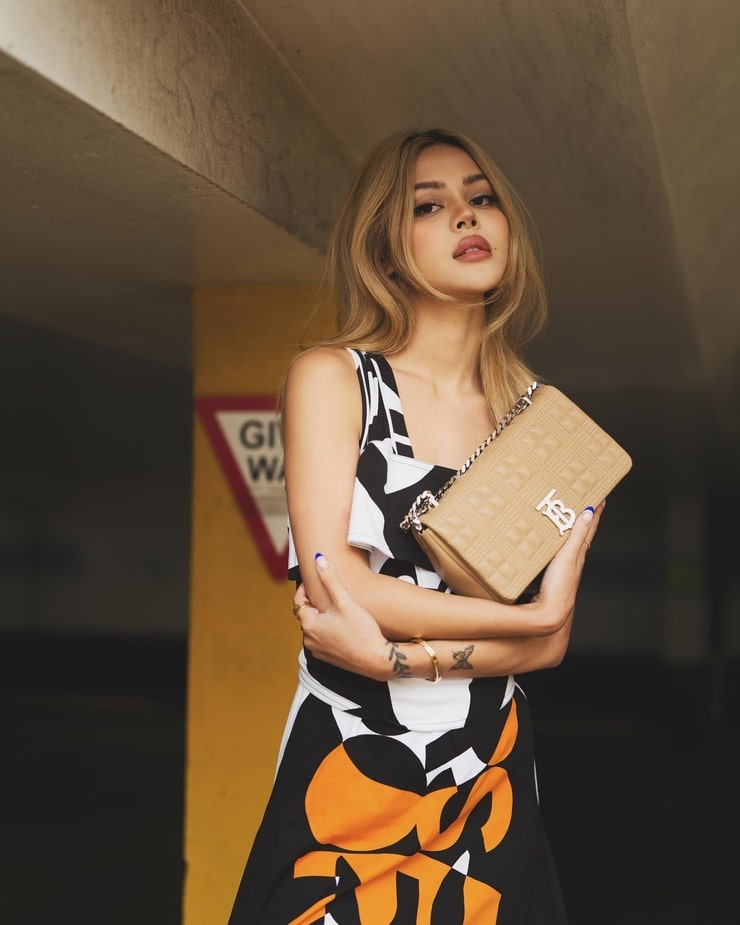 Lily Maymac