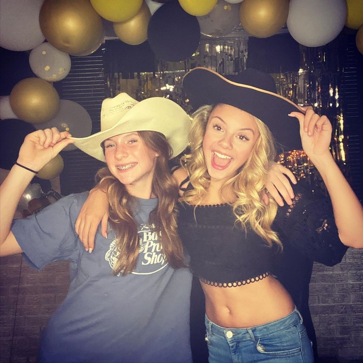 Mallory James Mahoney Mallory James Mahoney