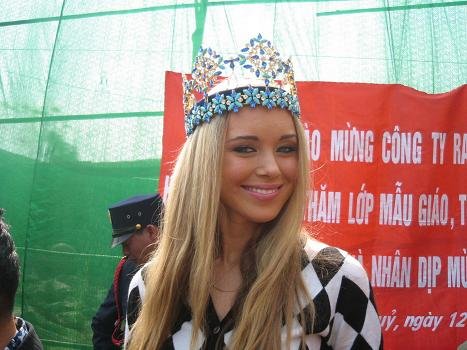 Ксения Сухинова Фото