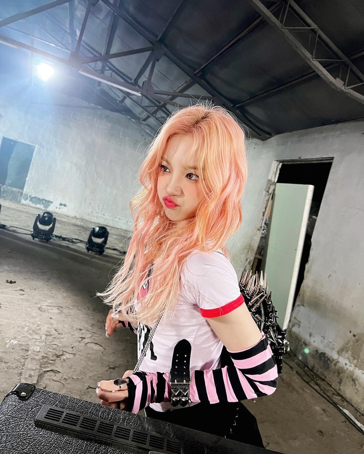 Yuqi