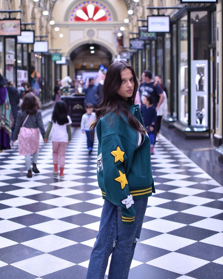 taya brooks