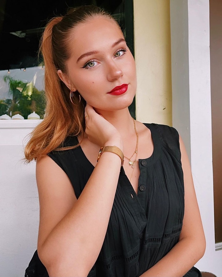 Serena Laurel