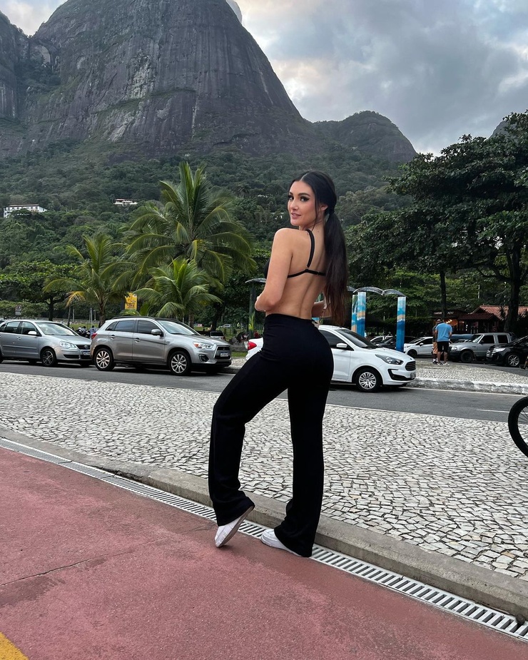 Natalie Gibson