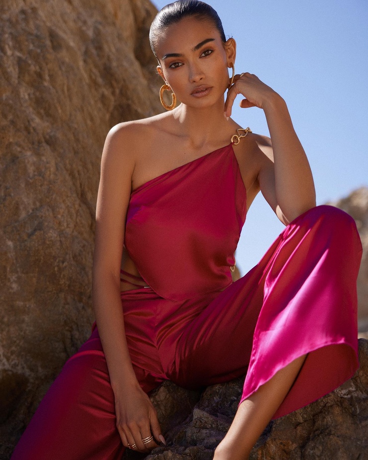 Kelly Gale Kelly Gale