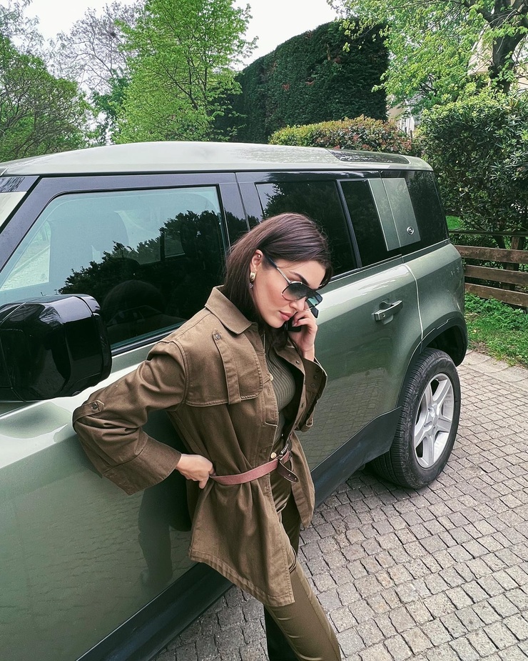 Hande Erçel
