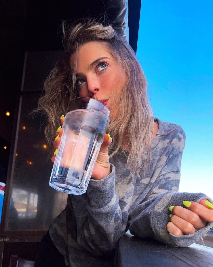 Anne Winters Anne Winters