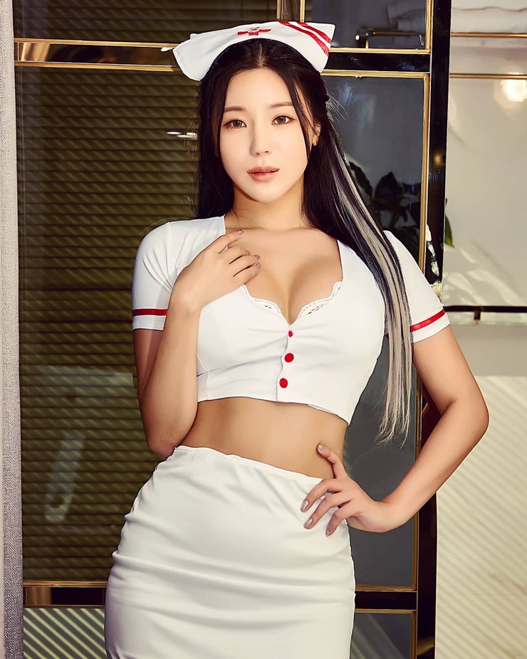Goeun (LAYSHA)