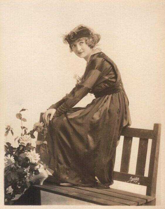 Loretta Blake Loretta Blake