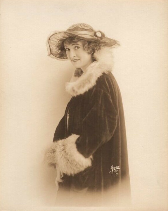 Loretta Blake Loretta Blake