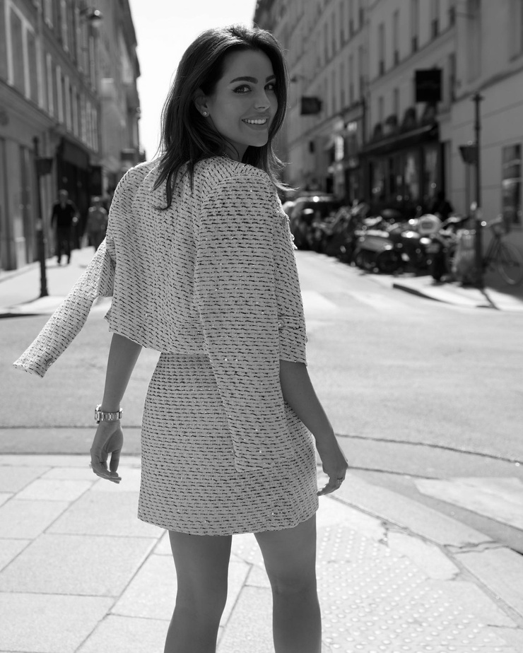 Nadine Mirada