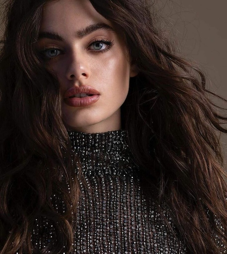 Yael Shelbia Yael Shelbia