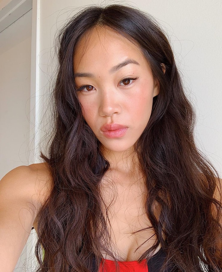 Picture of CHLOE YU