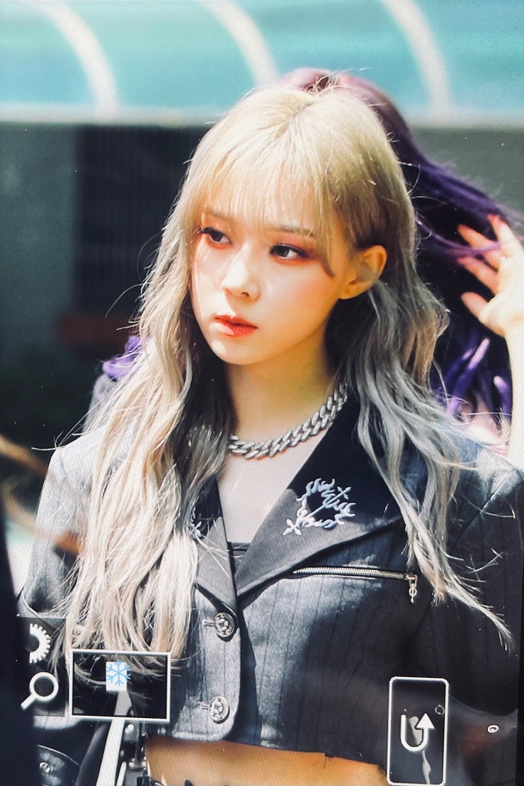 Min-Jeong Kim