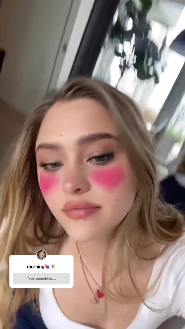 Lizzy Greene