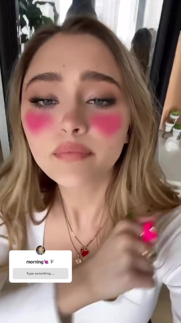 Lizzy Greene