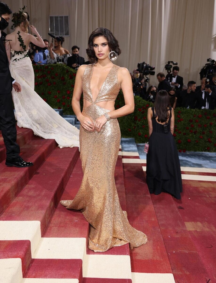 Sara Sampaio Sara Sampaio