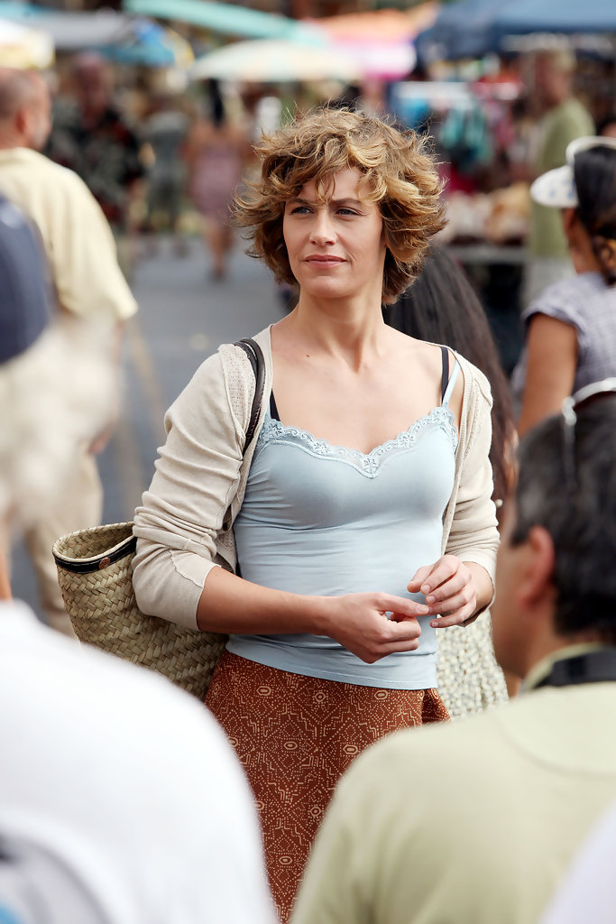 Cécile De France