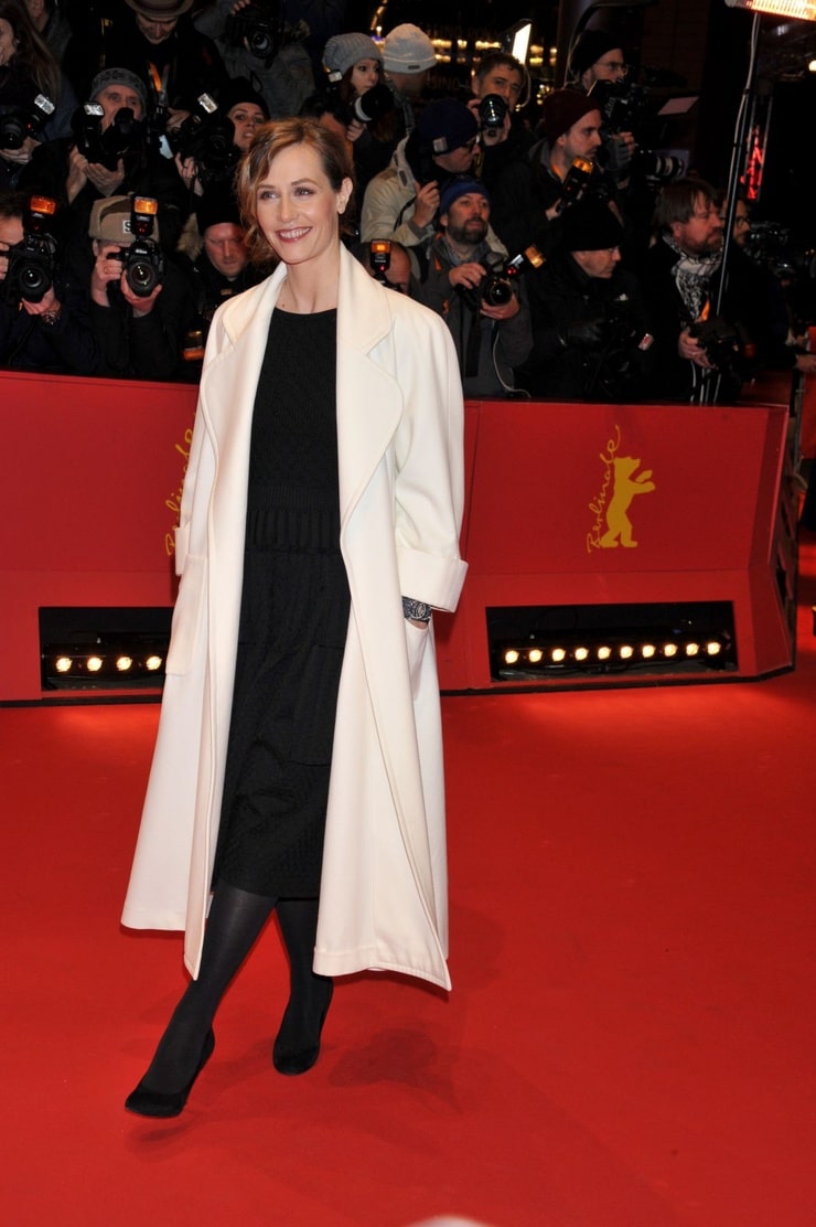 Cécile De France