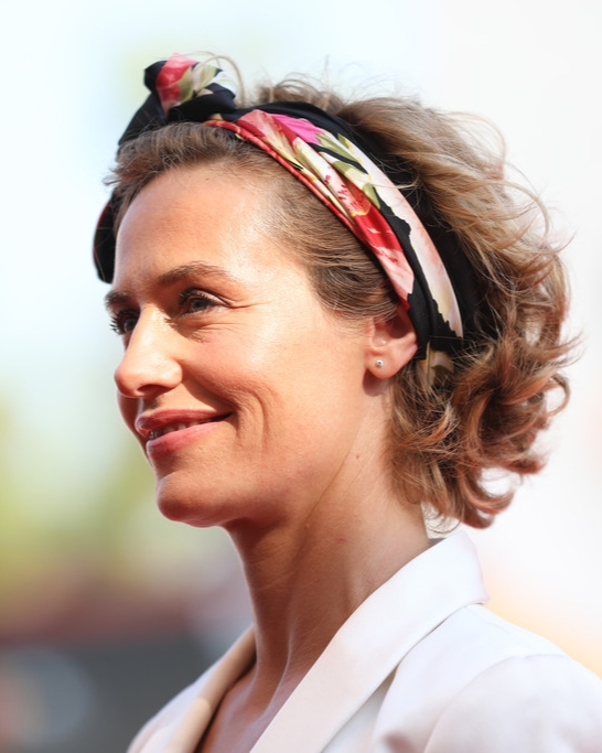 Cécile De France