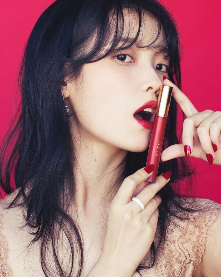 IU IU
