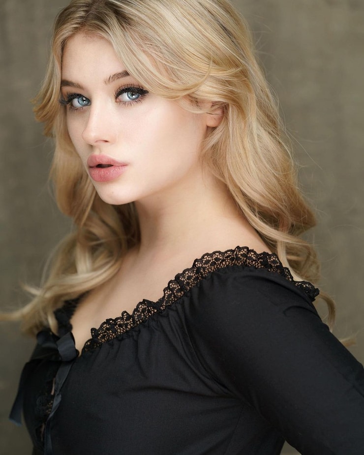 Ava Westcott
