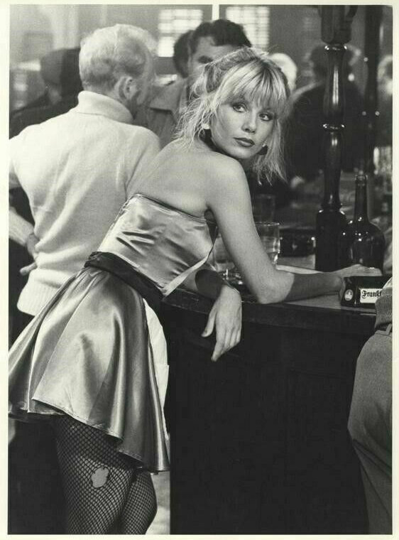 Glynis Barber