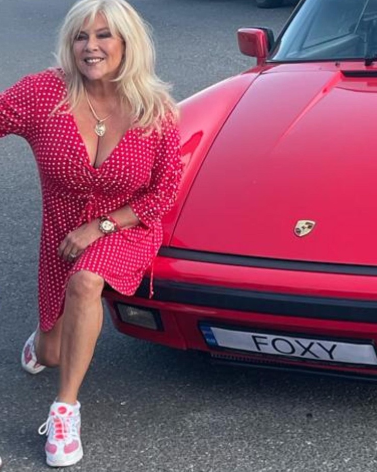 Samantha Fox