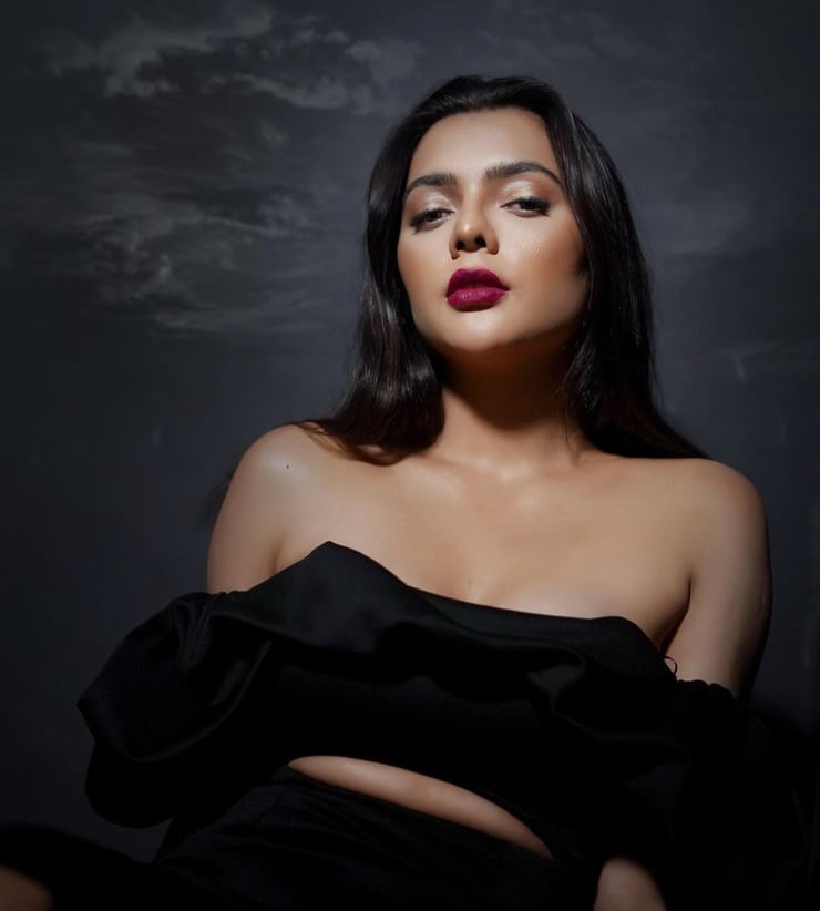 Ruhi Singh