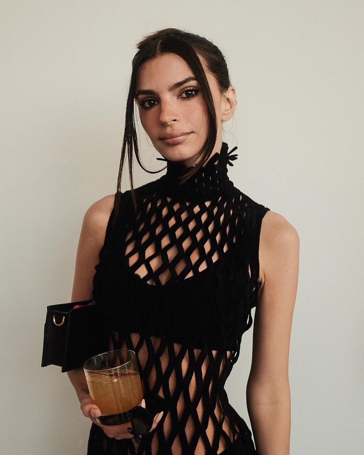 Emily Ratajkowski Emily Ratajkowski
